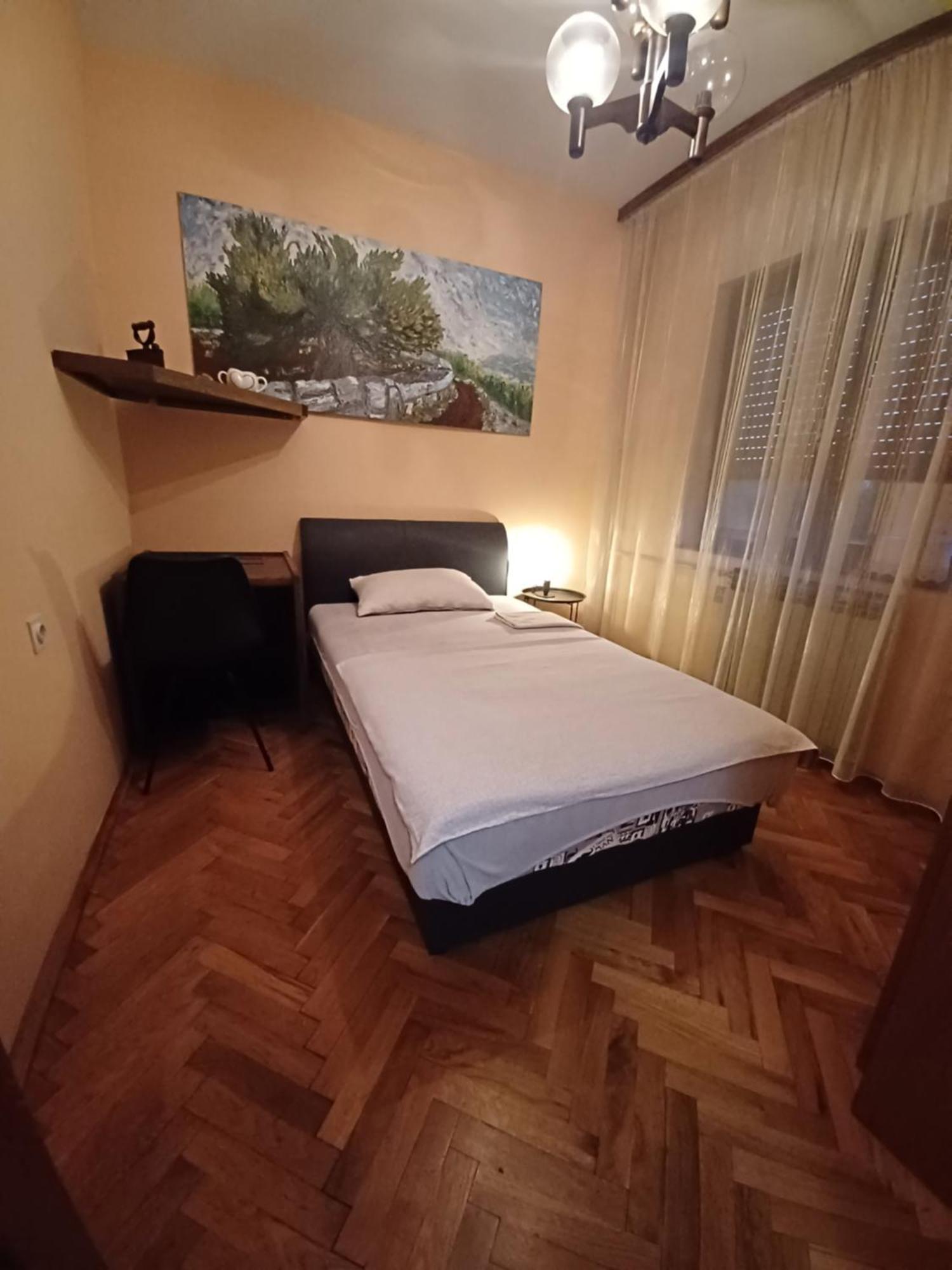 Apartmani La Sa Osijek Room photo